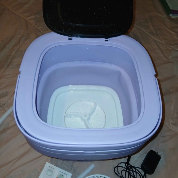 Compact Purple Mini Washing Machine - Picture 7 of 8